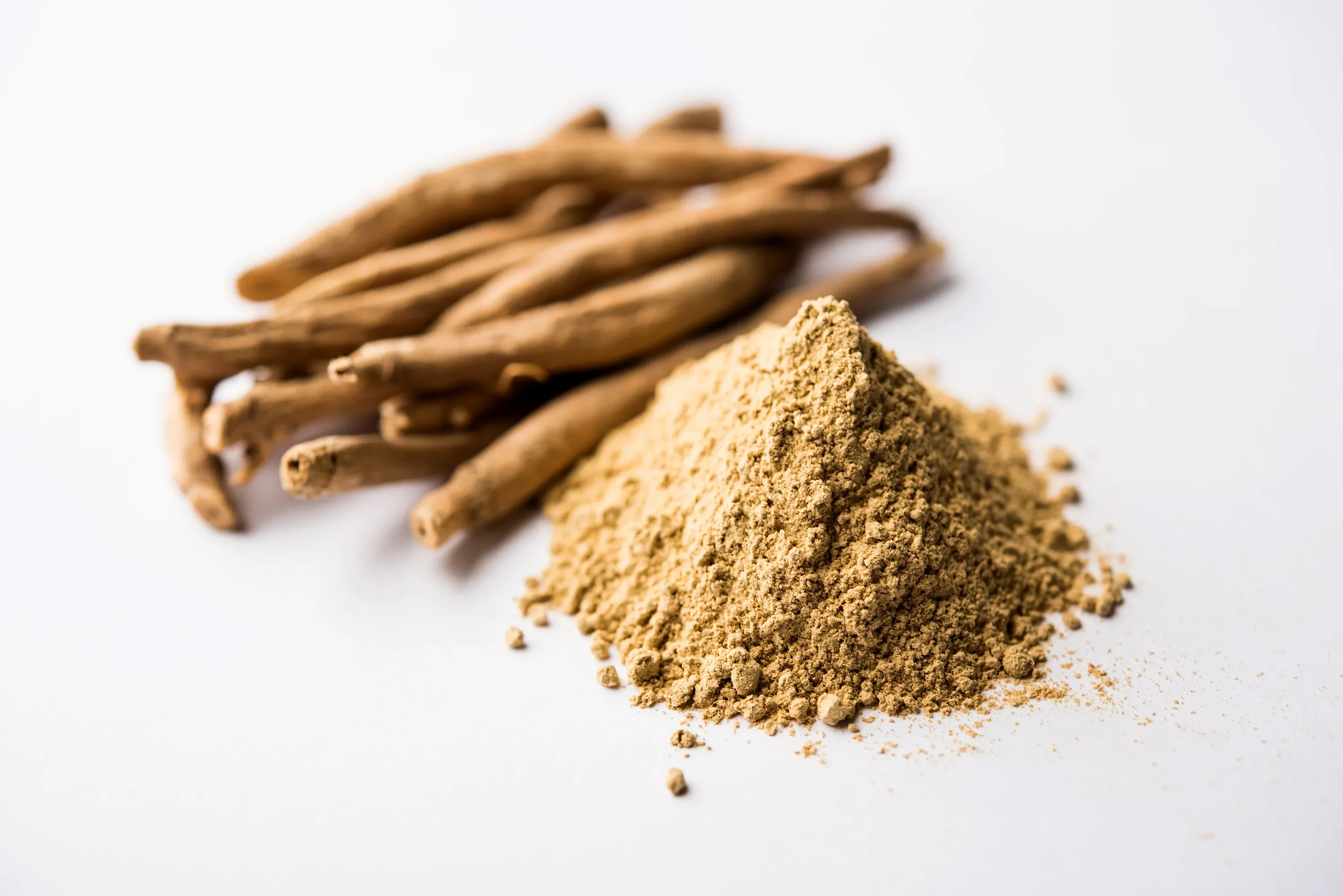 Najlepsza forma ashwagandhy – kapsułki, olejki, tabletki czy krople?